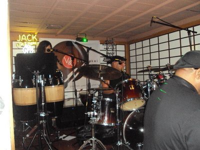 "SIX SON" at Vinyl&Kai