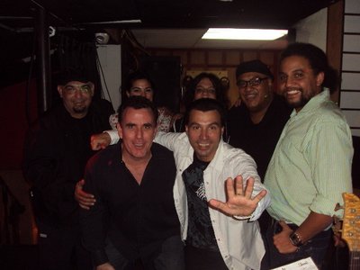 "SIX SON" at Vinyl&Kai