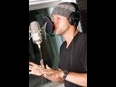 H in studio