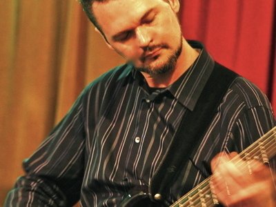John Shields rocking on 6 string bass! awesome!