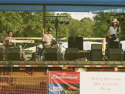 North Mississippi Hill Country Picnic
