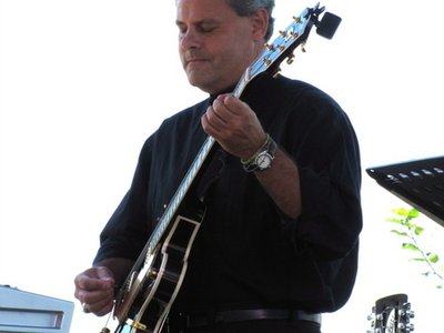 Eric Schlam (Photo courtesy of Beatles Tribute Fanz)