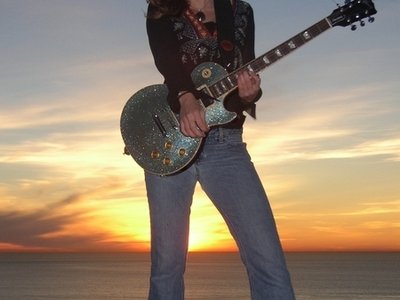 Meagan Tubb & Shady People photo