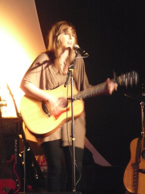 Shannon West photo