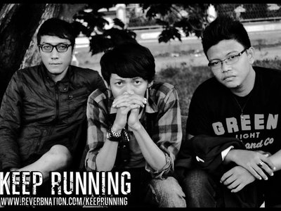 KEEP RUNNING photo