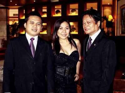 Royal Plus Trio photo
