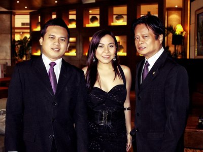 Royal Plus Trio photo