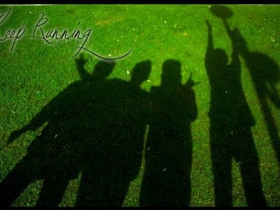 KEEP RUNNING photo