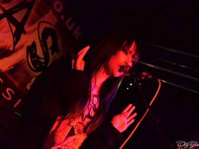 Tina V photo