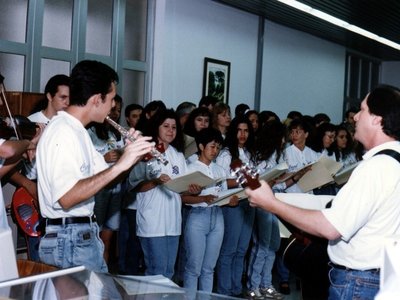 Acompanhando o Coral do CESEC Banco do Brasil-Campo MourÃ£o (PR) - Brasil - Dez/1993