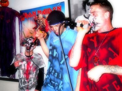 Dlx, Me, an Maniak