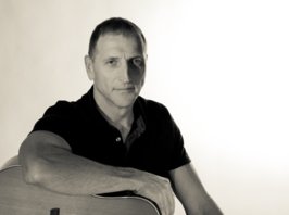Tom Jackman - black and white 