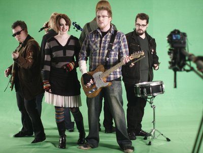 Behind the scenes: "Pleasantly Amused" Music video