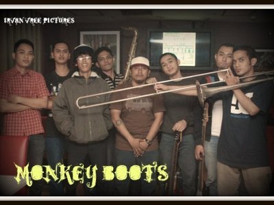 Monkey Boots photo
