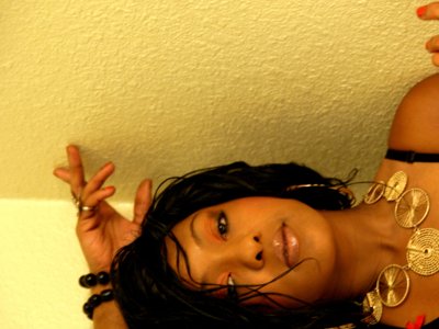 SHE'S A STAR IN HER OWN MIND NO NEEDS FOR 1 TO CLARIFY*