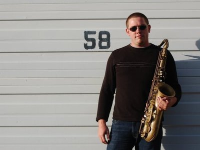 Robert Harlow - Lead Vocals, Keys, Sax
