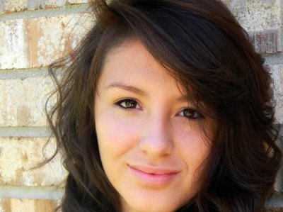 Jade Flores photo