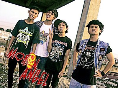 Moron Angel photo