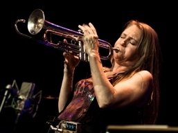 Saskia Laroo photo