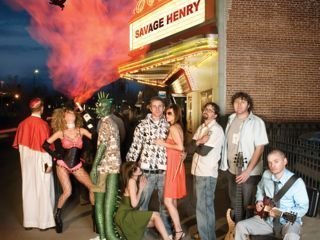 Savage Henry photo