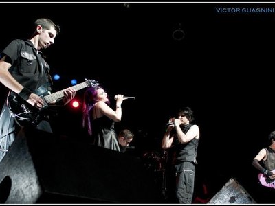 09-12-2010 junto a Nitzer ebb feat Pilgrim (Punto Omega)
