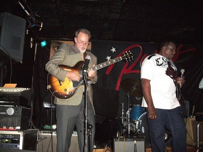 Rosa's Lounge w/Willie Buck - Sept 2010 Rosa's Lounge w/Willie Buck - Sept 2010