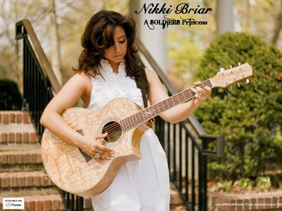 Nikki Briar photo