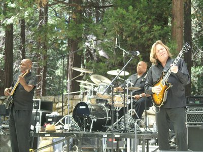 B. Bobo - bs, L.Washington- drs & M.Sims - gt (Yve Evans & Andrew Carney) @ Jazz in the Pines 2011