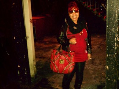 SUEBELLA "BossBella" photo