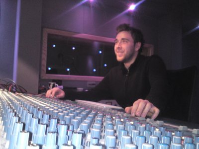 Mixing at Wendy House Studios with Ducan!