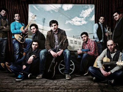 Mgzavrebi photo