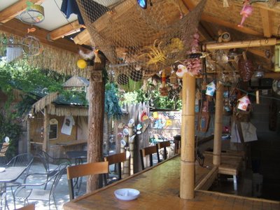 The Valkin Restaurant Tiki Bar ! Classic !!!