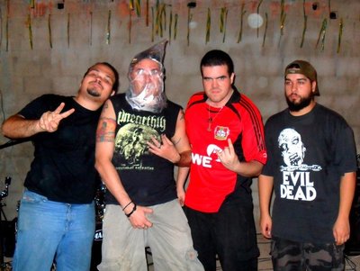Crazy dudes in ItaboraÃ­ \,,/