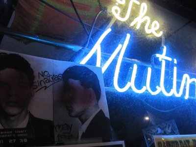 The very first No Sinatras gig at Chicago's The Mutiny.