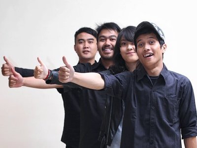 BILLFOLD TEAM UP!