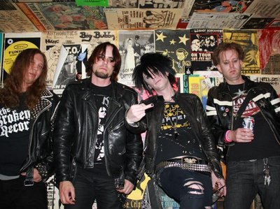 and the new line up getting read to burn down the funhouse...