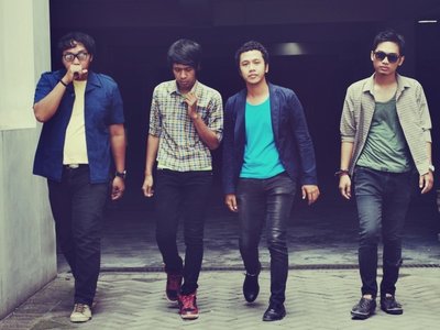The Bajahitam photo
