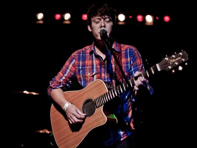 JON LINDSAY photo