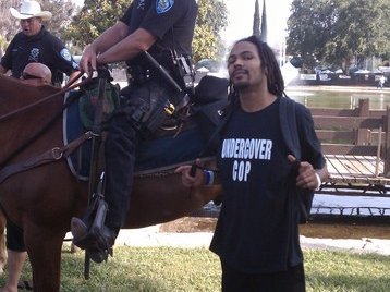 undercover cop