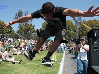 Johan Flying @ EarthFair '10