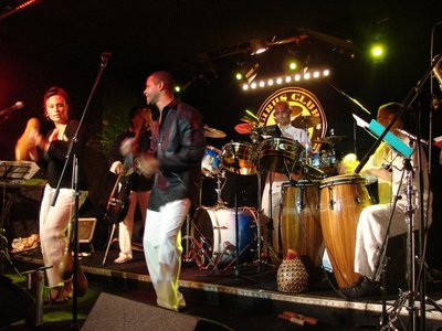 Tin' Del Batey, son actuel photo