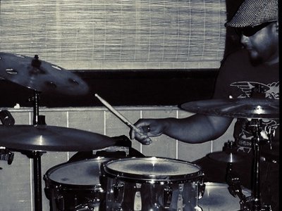 Groove-oriented