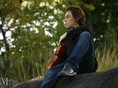 David Gale: Violinist photo