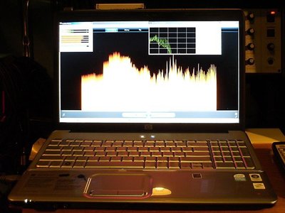 HP G60-235DX -running WAVTOOL Spectrum Analizer/ Level Meters/Oscilloscope