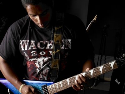 Silas Jr - guitars by Daniel Cruz