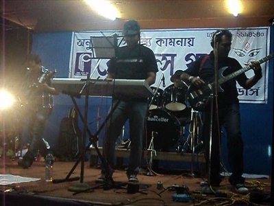 Dabanol live at Udaipur Astami night 4-10-2011