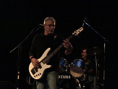 Boothe Bros. OCT 2011 BluesJam - Wayne Arballo.