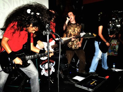 Mistrust photo