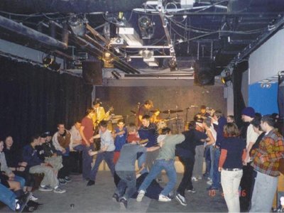 a Pit @ Club Saw
