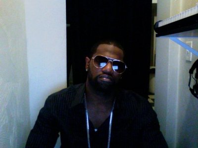 MIKE STEEZO photo